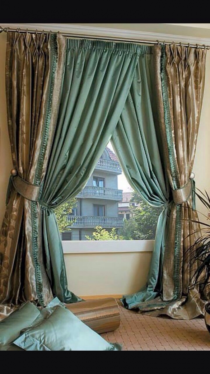 сшить шторы в гостиную в современном стиле